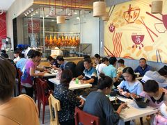 大堂-百事佳烧鸭牛腩(上海虹桥站店)