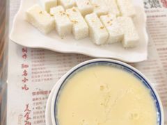 -周大娘牛乳(旧寨古村总店)