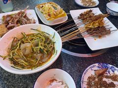 -老何太太鹤岗小串·团建聚餐(龙华店)
