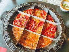 -疯狂的筷子老灶九宫格火锅