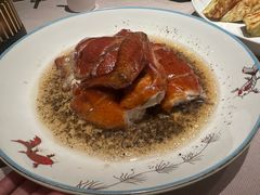 黑松露脆皮鸡（半只）-小炳胜(卓悦中心店)