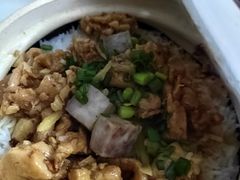 -华记煲仔华·煲仔饭(市桥易发店)
