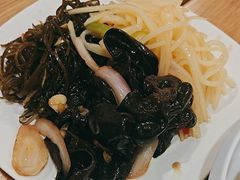 -西部马华清真兰州牛肉面·烧烤夜市(关东店)