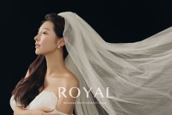 点击看大图 -挪娅婚纱摄影皇家会所