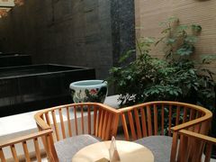 -东泉假日温泉酒店-悦荷轩餐厅