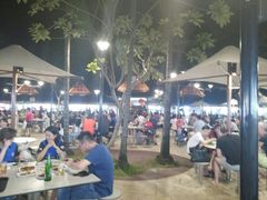 -纽顿熟食中心