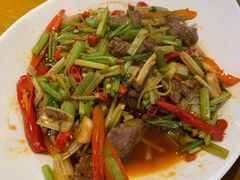 -邻家小馆(银都店)