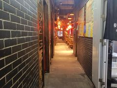 -椒香城门口老火锅(长寿路店)