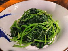 -洞庭土菜小炒馆(易发广场店)