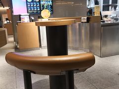 大堂-麦当劳(龙阳路店)