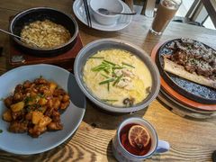 -蜜桃餐厅·伴山(湖滨商业街店)