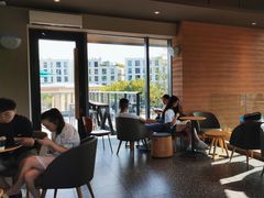 -星巴克臻选(杭州良渚文化村店)