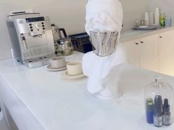 -VE专注问题肌·赛诺龙&科学美肤中心