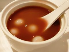 红豆沙汤圆-醉辉皇上海之巅(上海中心大厦店)