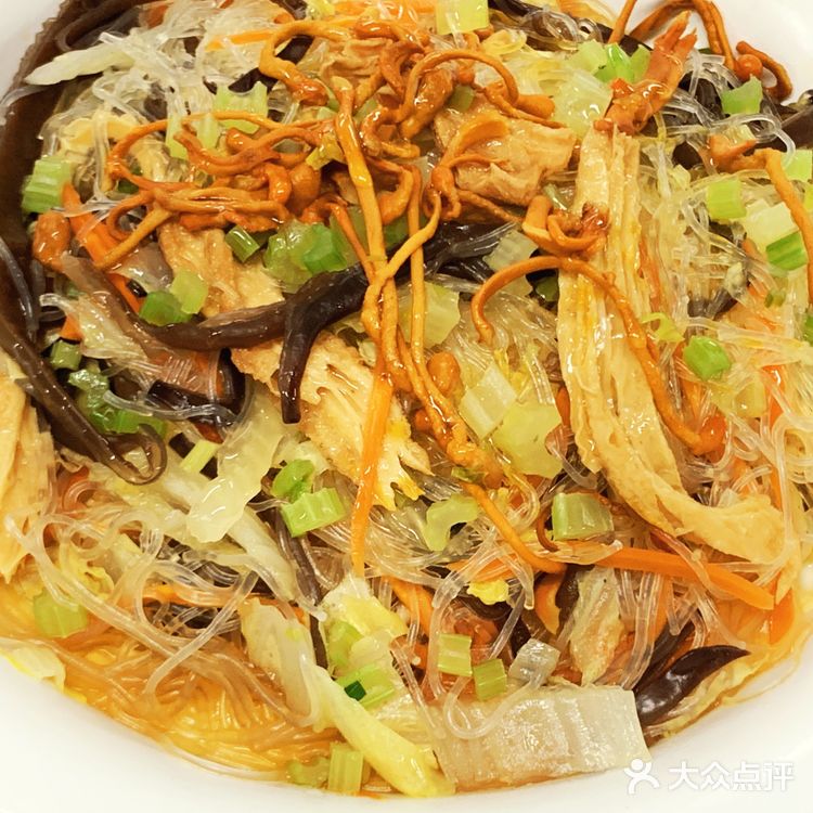部门聚会点了，今天人少松子鱼刚好合适