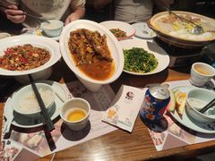 -黄泥岗·地道湖北菜(奥特莱斯店)