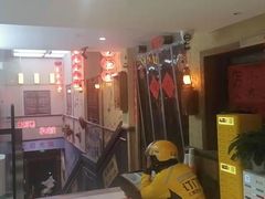 -泥糊破店小酒馆·团建聚餐(南京西路店)