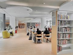 -广州市白云区图书馆