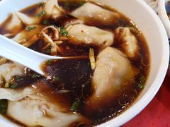 红汤辣馄饨-王興記(中山路店)
