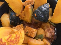 -鹤乡东北菜(崮山路店)