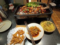 -俏巴妹烤鱼香锅(奥体店)
