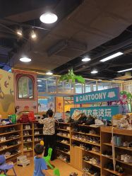 -卡通尼乐园(宝山龙湖天街店)