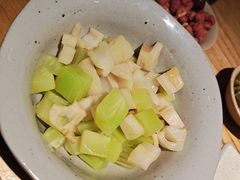 炝拌藕丁莴笋-潮粥荟·潮汕砂锅粥(朝阳大悦城店)