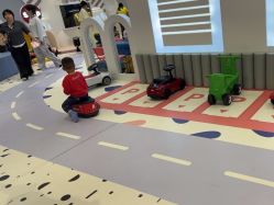 -米兜欢乐王国·儿童乐园(宝安益田假日天地店)