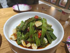 -禾田烤包子·新疆菜(人民电影院店)