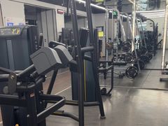 -乐刻运动健身(同曦假日百货店)