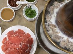-鑫龙火锅城(环山路店)