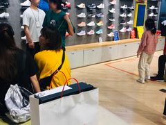 -NIKE品牌体验店(南京东路店)