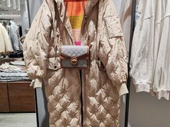 -URBAN REVIVO(西安Momopark店)