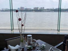 -白天鹅宾馆·流浮阁咖啡厅
