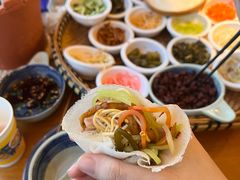 -包整·丝娃娃(一览甲秀楼风景店)