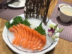 三文鱼刺身-林妈妈村·日式料理(宝山万达店)