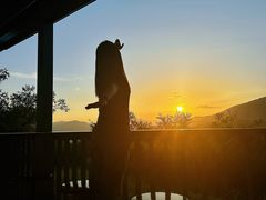 -鬼笑石后山停车场
