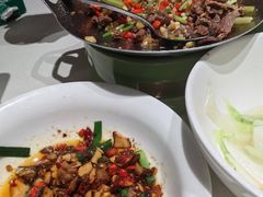 -绿草地·湘菜(7mall店)