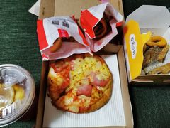 -必胜客餐厅(昆百大泰业城店)