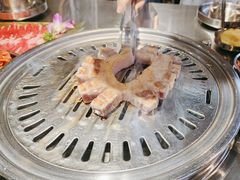 -哈哈碳都·牛肋条无限自助烤肉(宝龙店)