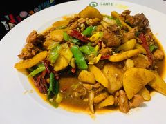 -胡氏大盘鸡新疆菜(谈固店)