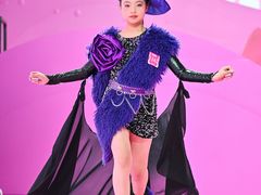 -翎秀服装模特