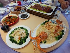 鲜鱿炒西兰花-莞香楼·正宗东莞菜(东升店)