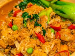-煲仔皇腊味煲仔饭(经四万达店)