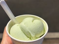 -MADO冰淇淋咖啡馆(淘金店)