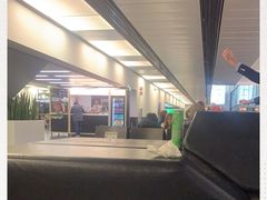 -维也纳国际机场