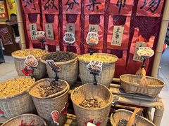 -刘淑芬·活鱼铁锅炖(北京首店)