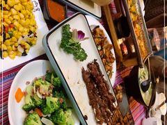 -香巴拉云南餐厅(华莱坞店)