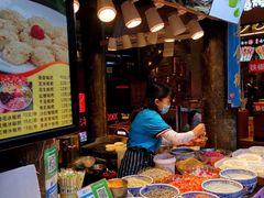 -八一路好吃街(雨田商务大厦店)