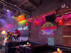 -喜鹊音乐酒馆(西街店)